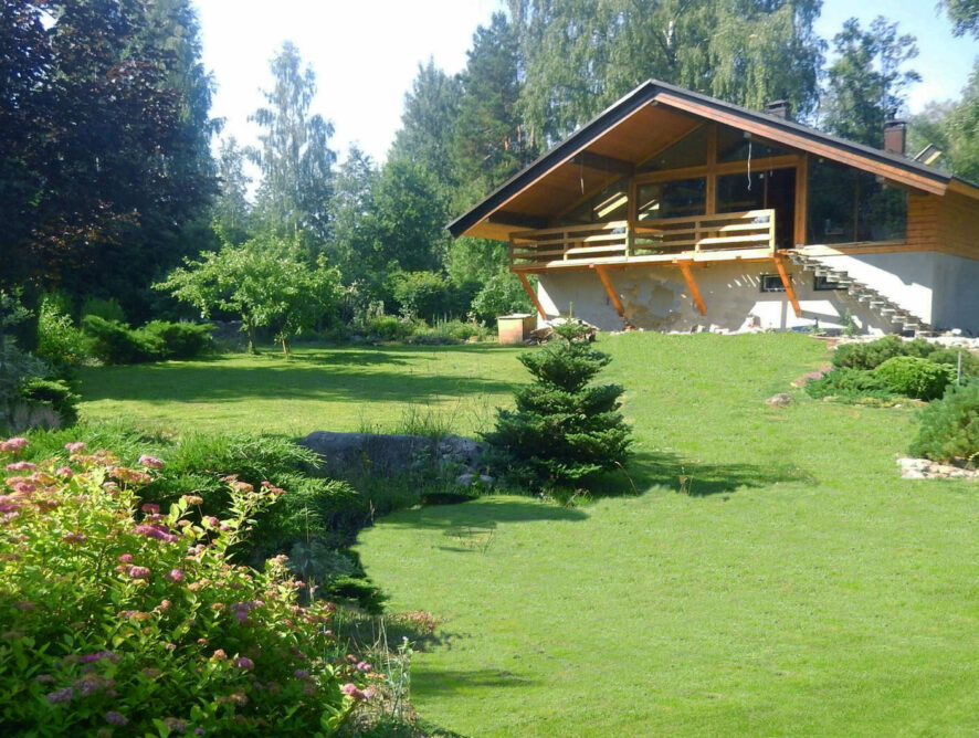 House_1-2.jpg